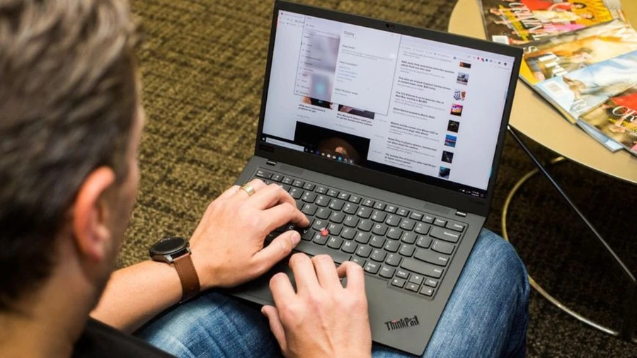 Máy tính Lenovo ThinkPad X1 Carbon Gen 7