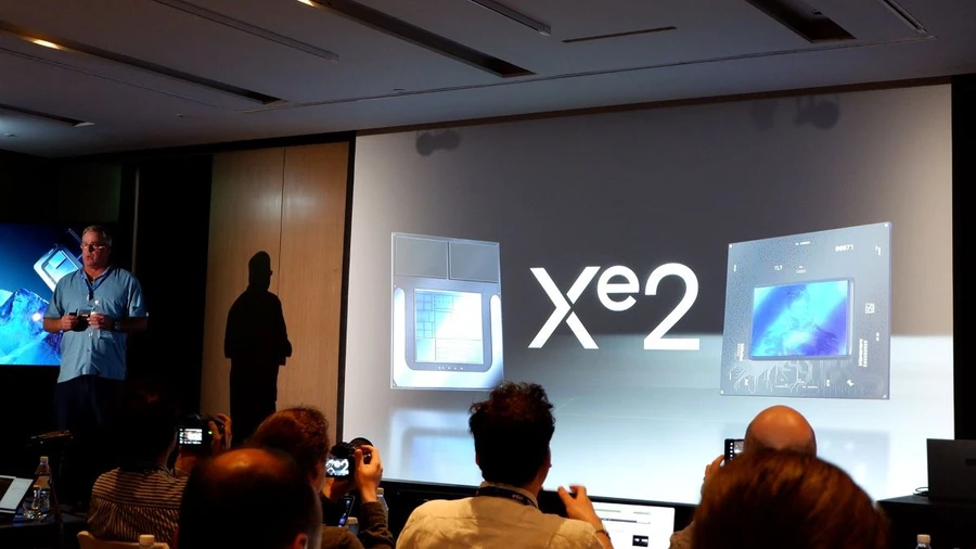 Các tính năng chính của Intel Arc Xe2 Lunar Lake như Ray Tracing, XeSS và khả năng xử lý đa nhiệm.
