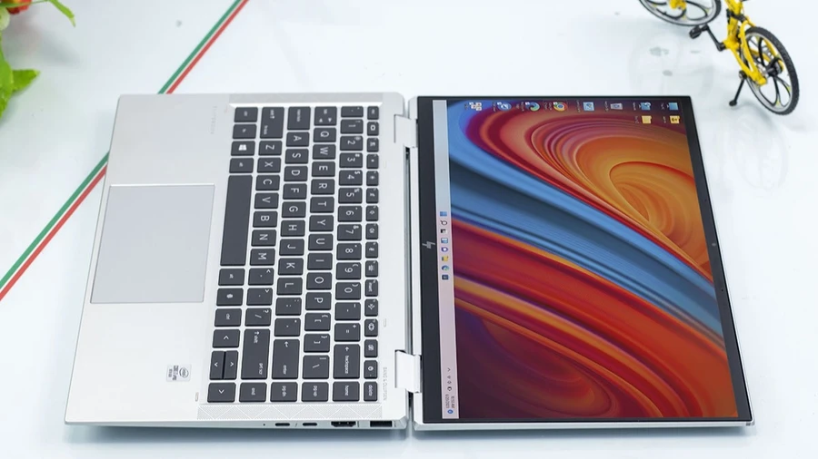 HP Elitebook X360 1040 G7