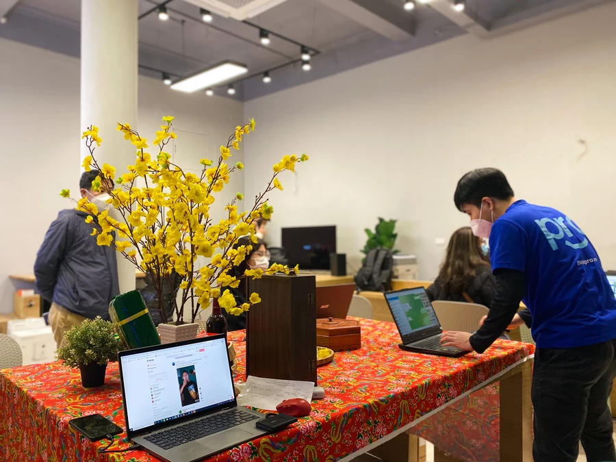 Không khí Tết tại showroom ThinkPro, chương trình Chợ Tết Công Nghệ giảm giá tới 50%