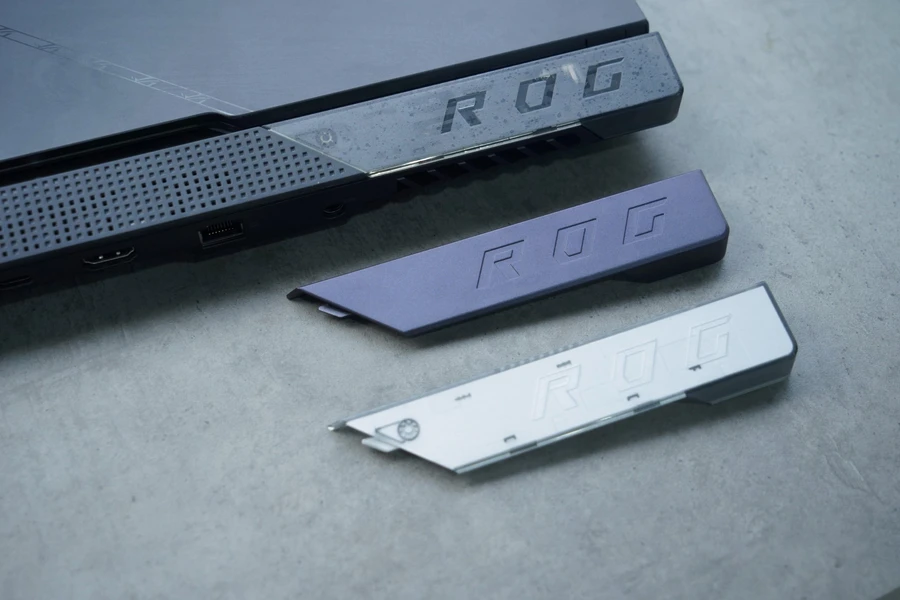 ASUS ROG Strix SCAR 15 tặng kèm 3 chiếc Armor Cap