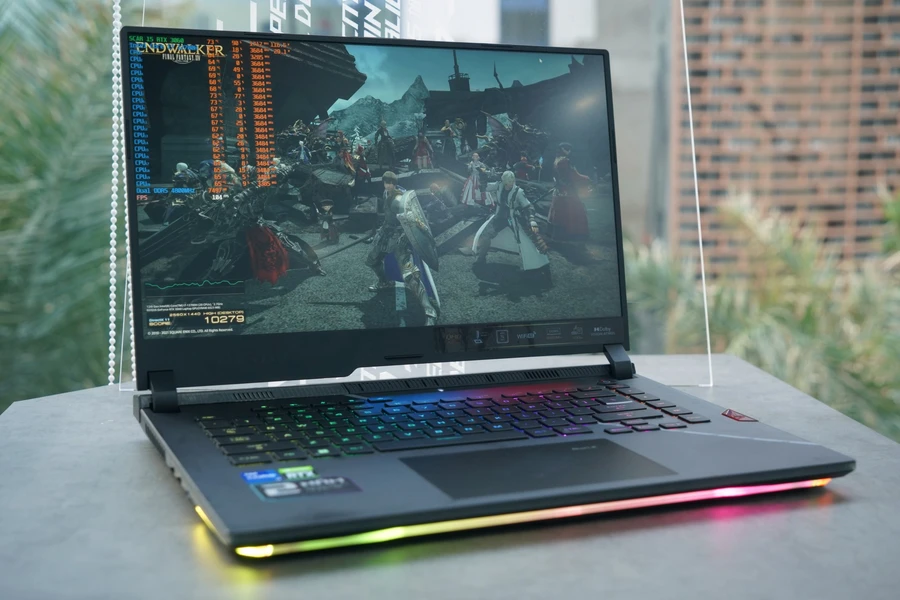 Hiệu năng gaming mà ASUS ROG Strix SCAR 15 cho ra mạnh khỏi bàn