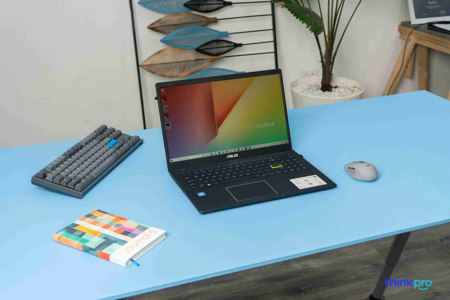 mo-ta-asus-ultra-thin-15-thinkpro-01