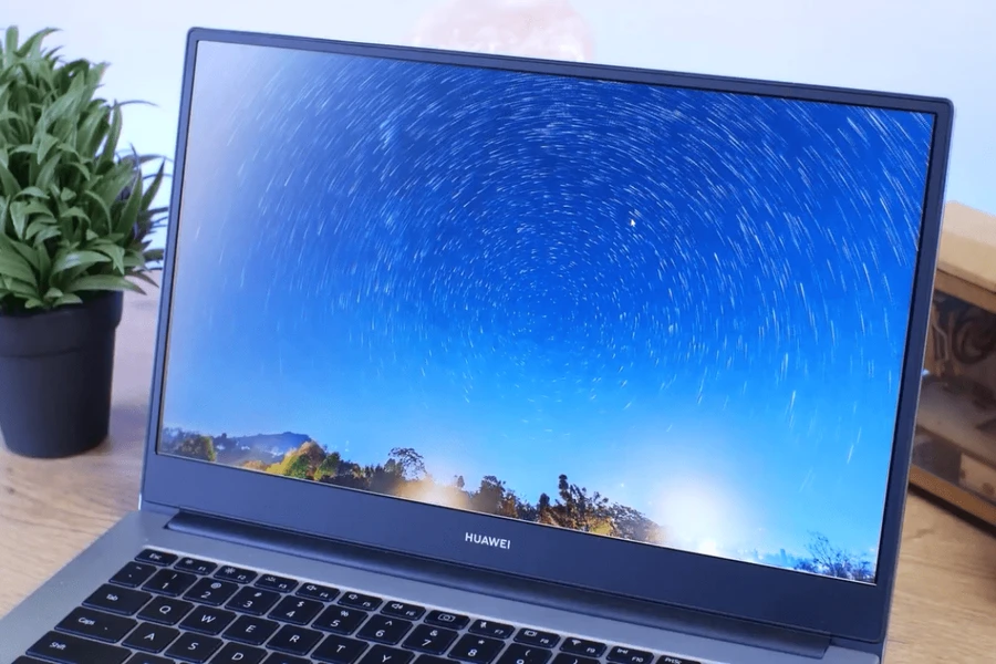 Thời lượng pin của Huawei MateBook 14 2022 không quá ấn tượng