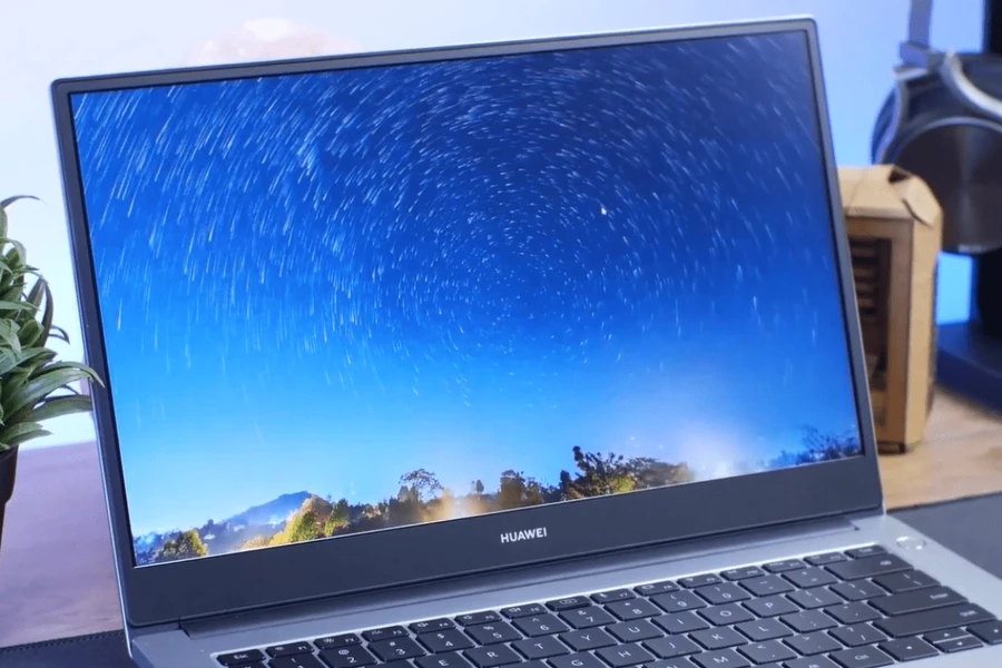 Huawei MateBook 14 2022 có viền siêu mỏng