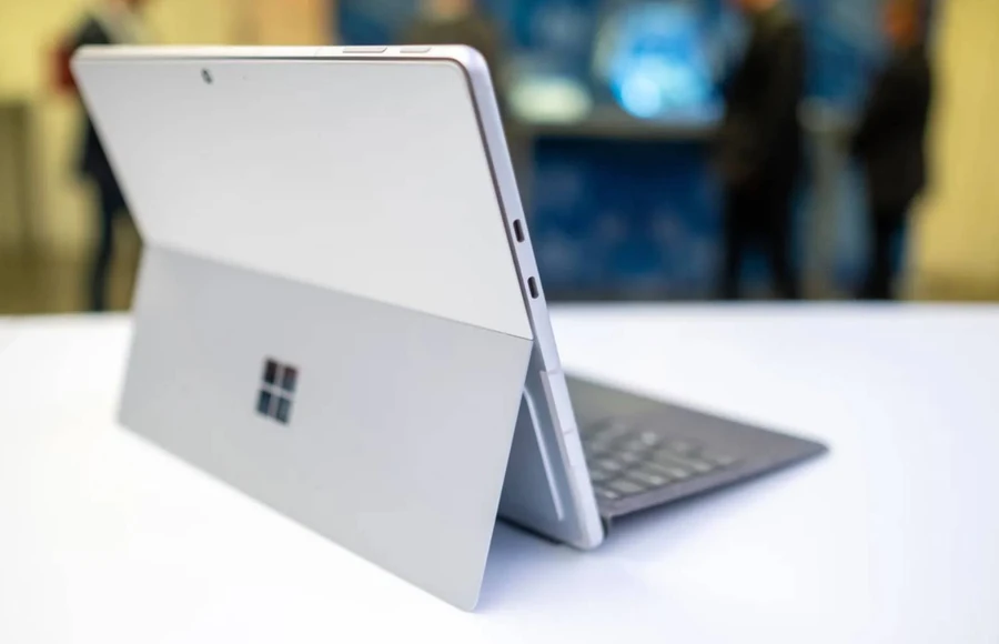 ai-nen-mua-microsoft-sur-face-9-thinkpro-05