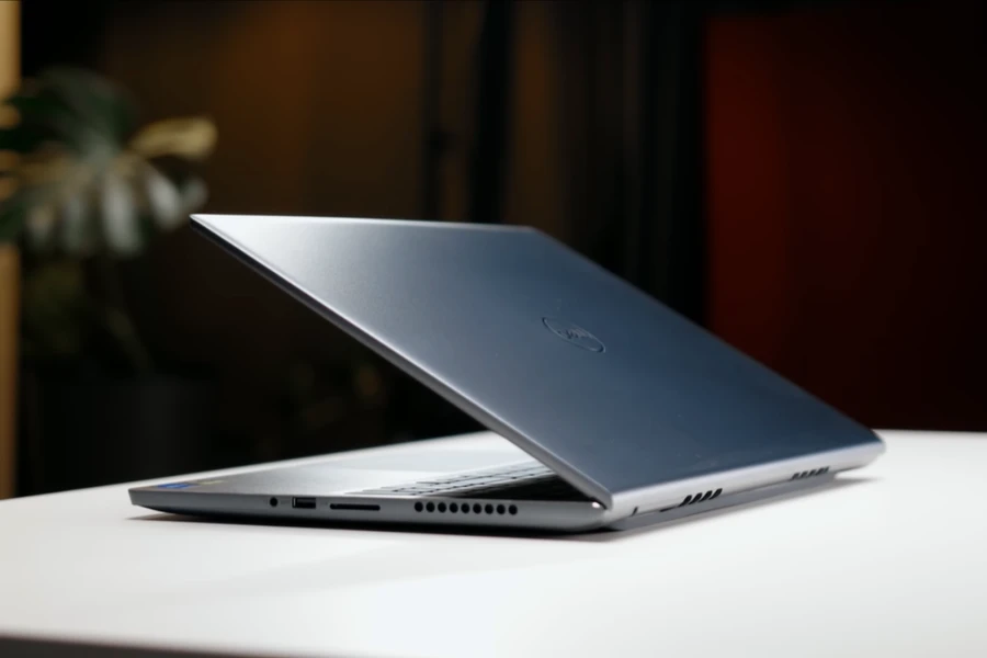 3 quạt tản nhiệt Dell Inspiron 16 Plus 7610