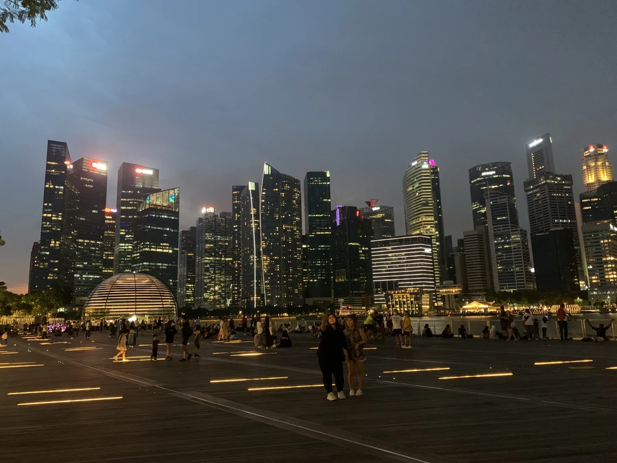Khung cảnh về đêm tuyệt đẹp tại Singapore