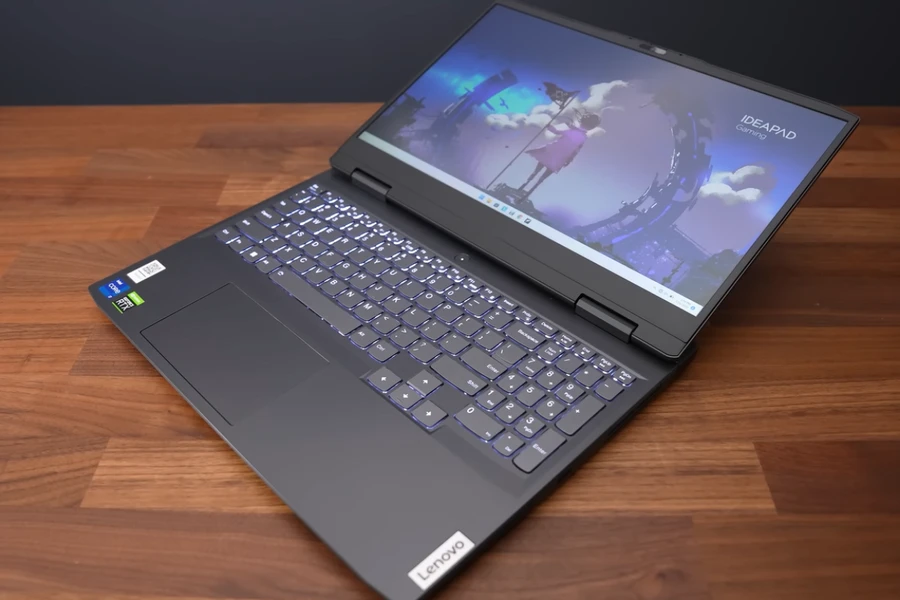 Ngoại hình Lenovo IdeaPad Gaming 3i