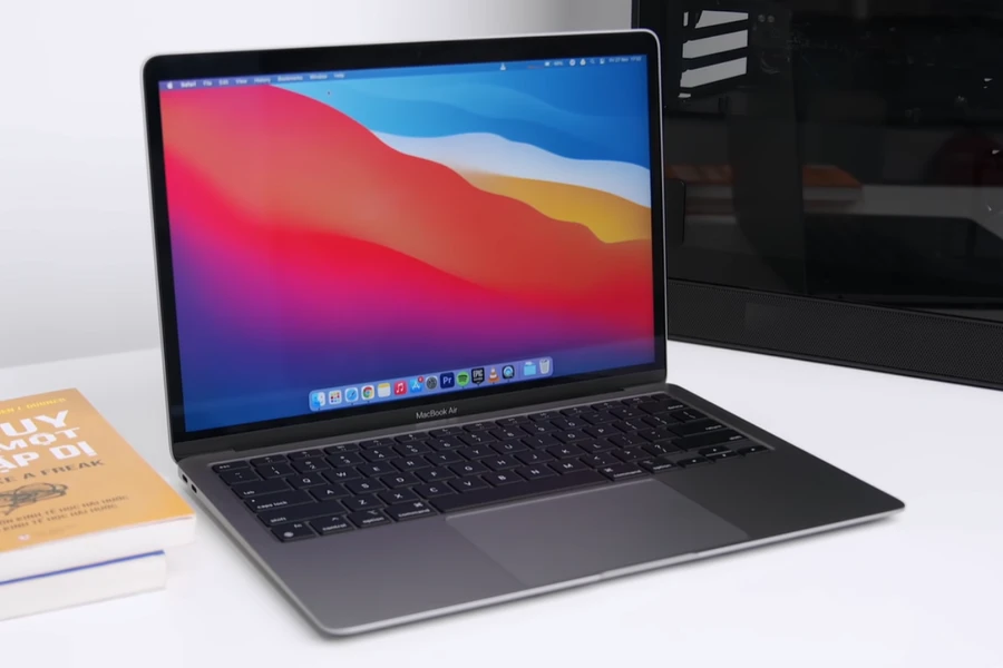 Apple MacBook có thiết kế trường tồn với thời gian