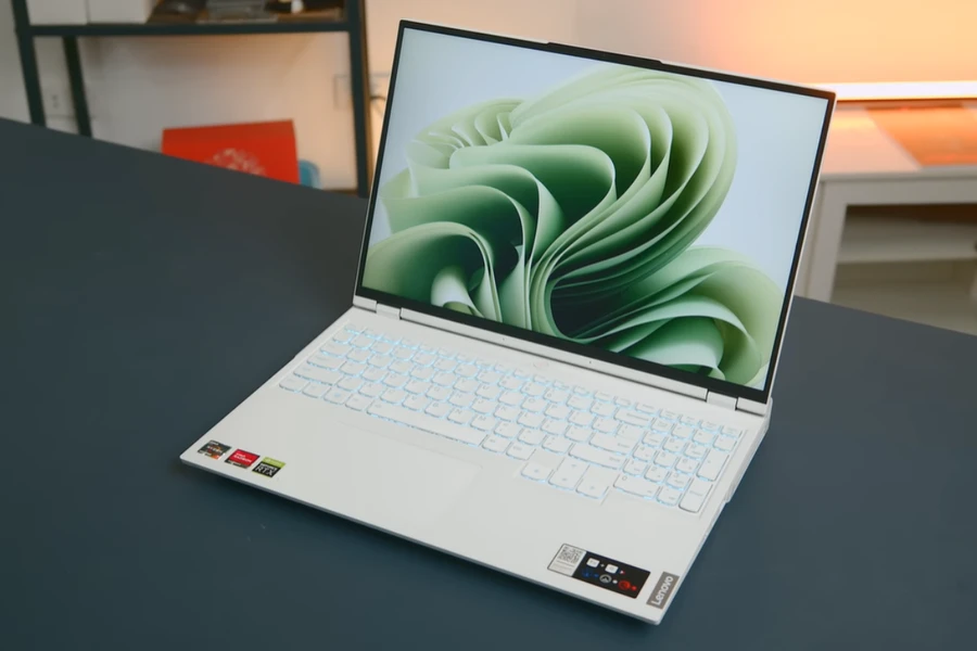 Tổng quan - Lenovo Legion 5 Pro 2022