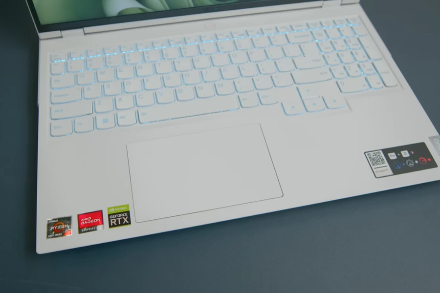 Bàn phím - Lenovo Legion 5 Pro 2022