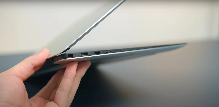 Cổng kết nối Dell XPS 13 9305