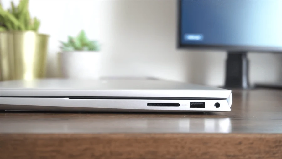 Cổng kết nối 1 - Dell Inspiron 14 5420