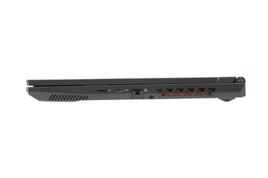 Cạnh phải của GIGABYTE G5 2022