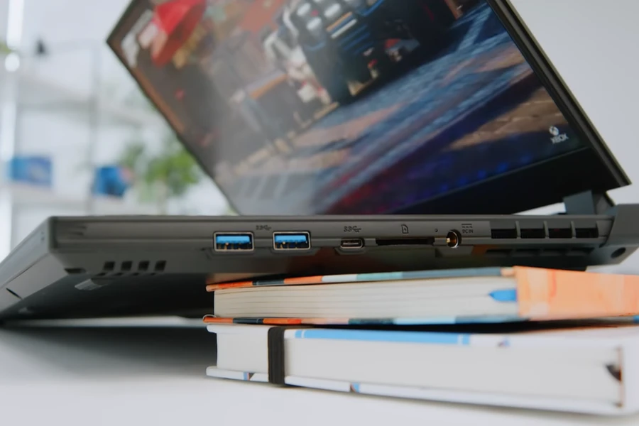gigabyte-aorus-15p-gaming-laptop-thinkpro-13