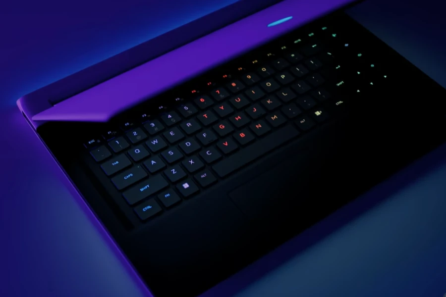 Bàn phím và touchpad Dell Alienware X15 R2 2022