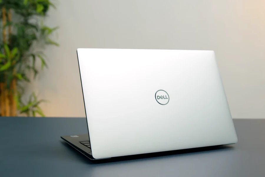 Mặt lưng Dell XPS 9305