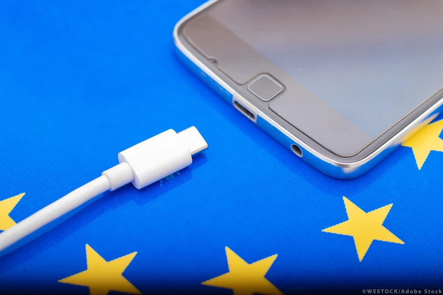chau-au-ra-deadline-doi-sang-usb-c-thinkpro