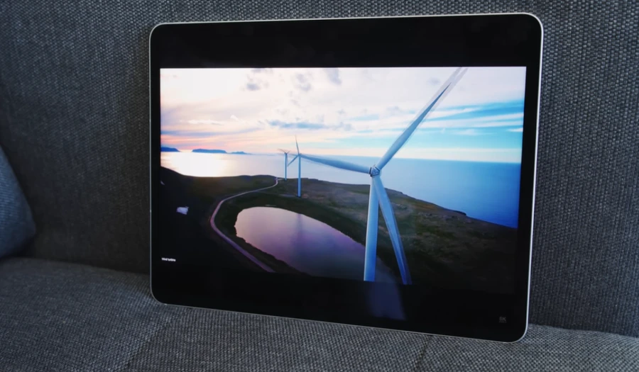 iPad Pro M1 được trang bị màn hình tương đối lớn