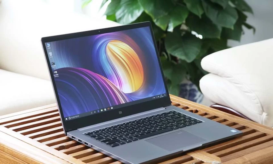 Notebook laptop là một loại máy tính xách tay có kích thước cực kỳ mỏng nhẹ và tinh gọn