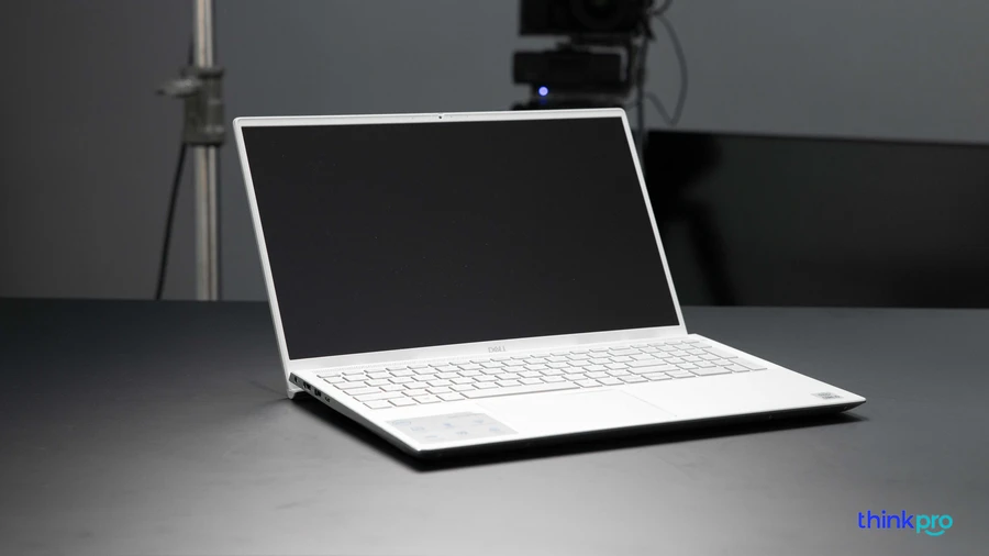 Màn hình Dell Inspiron 15 7501