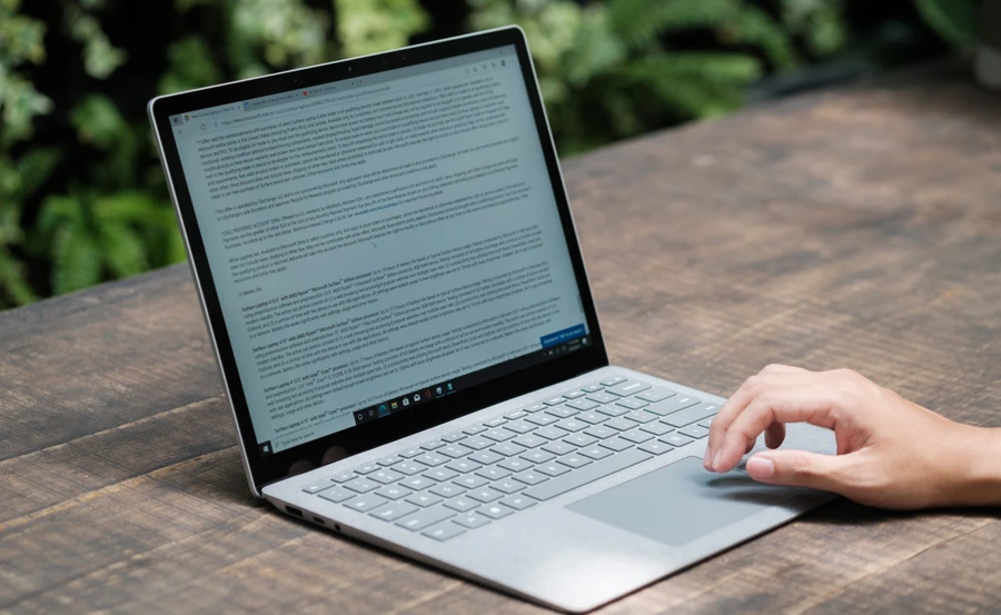 anh-bai-mo-ta-Microsoft-Surface-Laptop-4-13.5-AMD