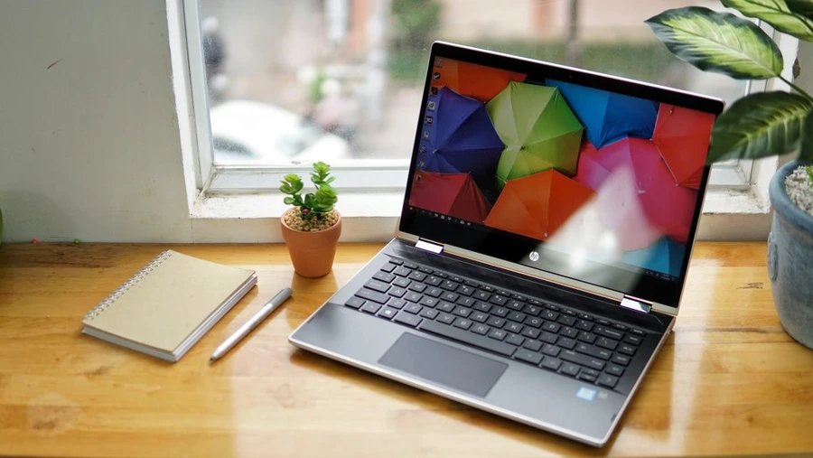 HP Pavilion 14 x360 không có nhiều điểm khác biệt với những chiếc laptop truyền thống