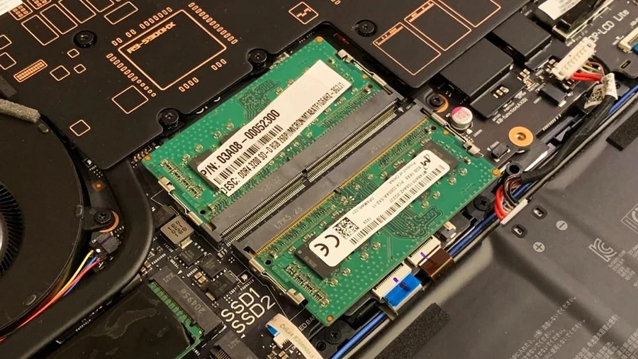 Laptop cho kế toán với RAM 8GB và ổ cứng SSD 256GB