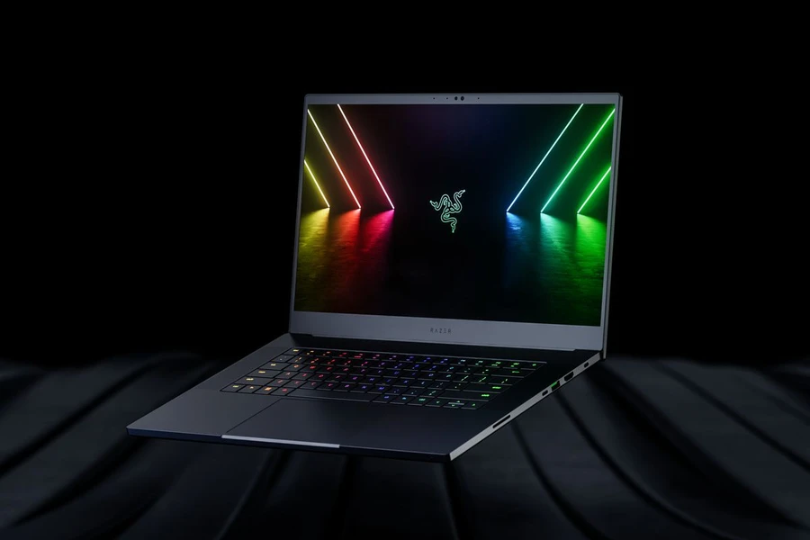 razer-blade-14-2022-va-msi-delta-15-thinkpro
