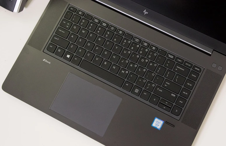 danh-gia-zbook-studio-g4-thinkpro-3