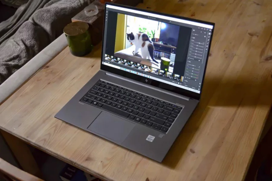 danh-gia-zbook-studio-g7-thinkpro-1