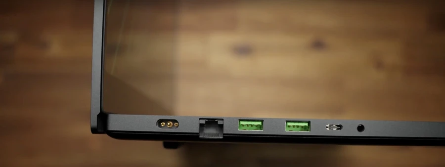 danh-gia-chi-tiet-razer-blade-17-2022