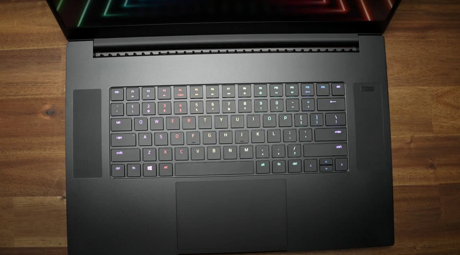 danh-gia-chi-tiet-razer-blade-17-2022