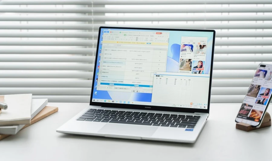 Màn hình Full HD trên chiếc Huawei MateBook D15 2021