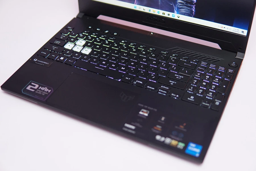 danh-gia-asus-i7-thinkpro-3