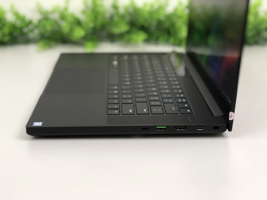 razer-blade-15-i7-8750h 