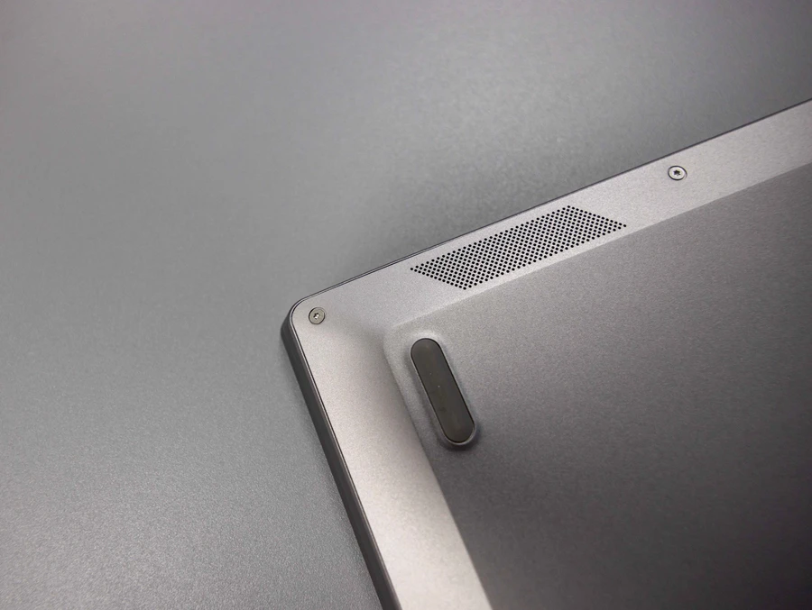 Hệ thống loa trên ThinkBook 13s Gen 2