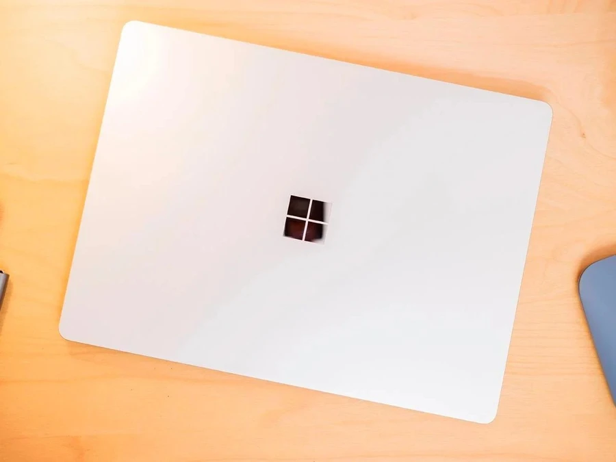 thiet-ke-surface-laptop-3-13.5-inch