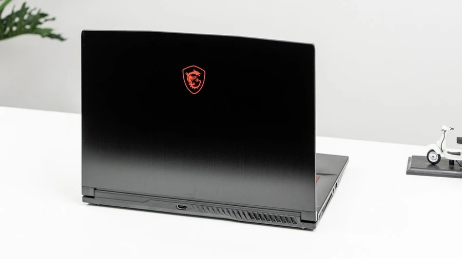 MSI Gaming GF63 Thin có thiết kế nhỏ gọn