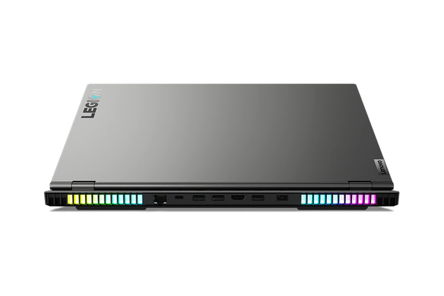 Cổng kết nối Lenovo Legion 7 2021 AMD