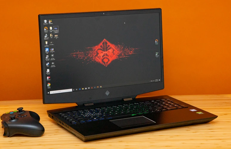 danh-gia-hp-omen-17-thinkpro-1
