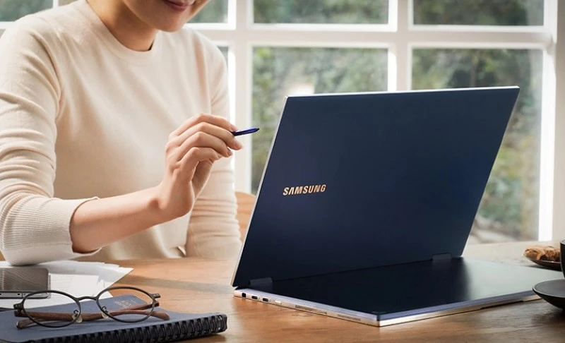 Samsung Galaxy Book Flex 2 Alpha màn hình cảm ứng xoay gập tiện lợi, cấu hình mạnh mẽ.