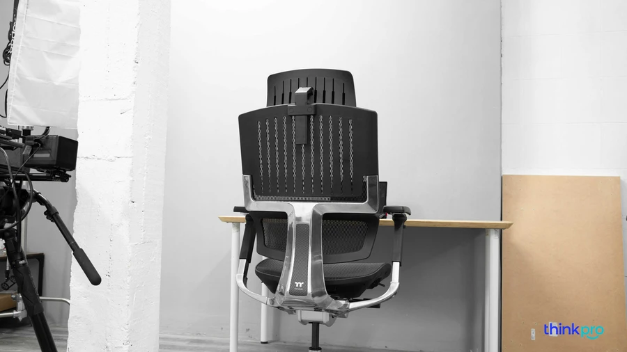 Thermaltake CyberChair E500 vô cùng hoàn hảo về trải nghiệm sử dụng