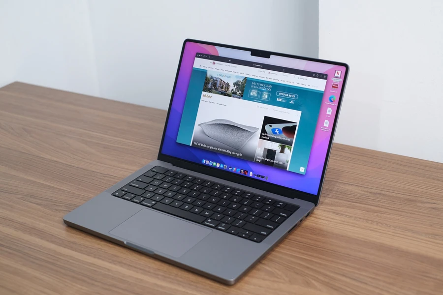 MacBook-Pro-khan-hiem-hang