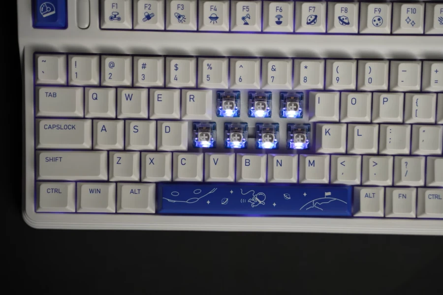  IQUNIX L80 có thể dễ dàng thay thế Switch