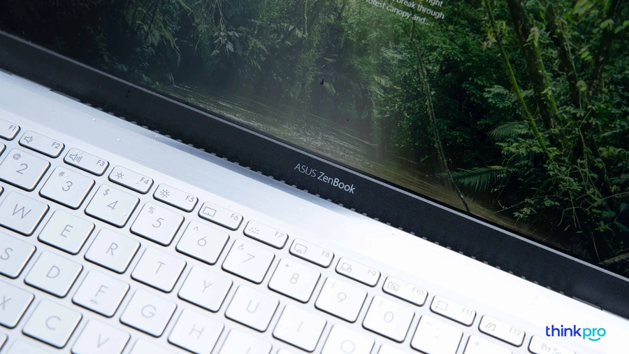 Hiệu năng Asus ZenBook Q408UG