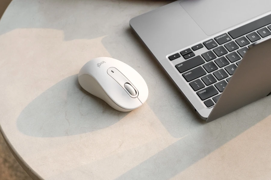 Khả năng kết nối với đa thiết bị là điểm mạnh của Logitech SIGNATURE M650