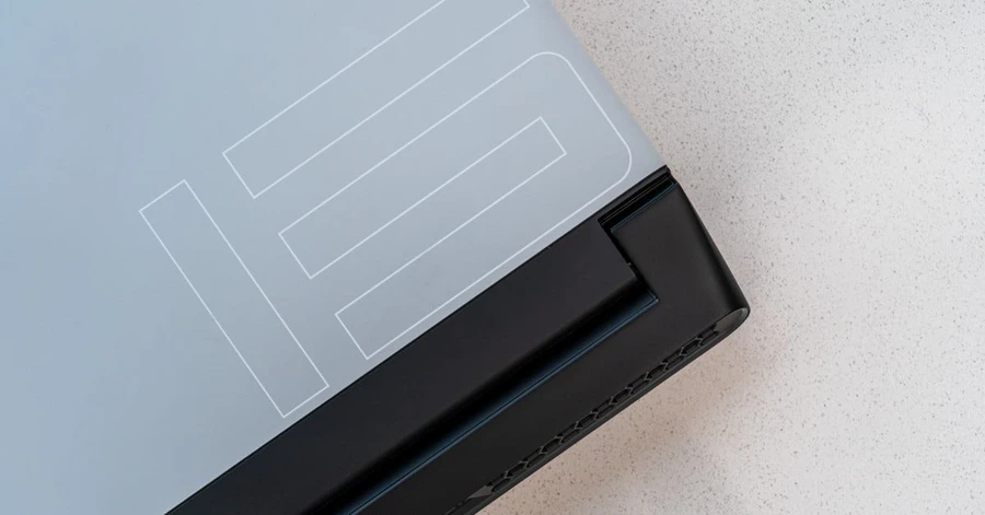 Cấu hình Dell Alienware M15 R2
