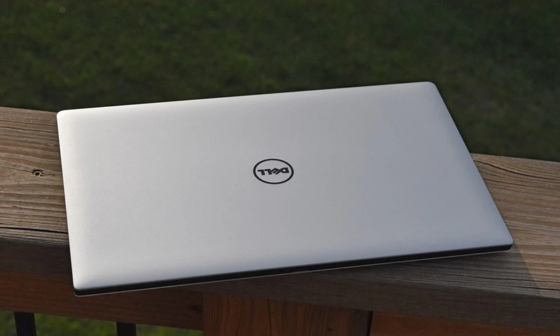laptop-dell-core-i5-gia-bao-nhieu